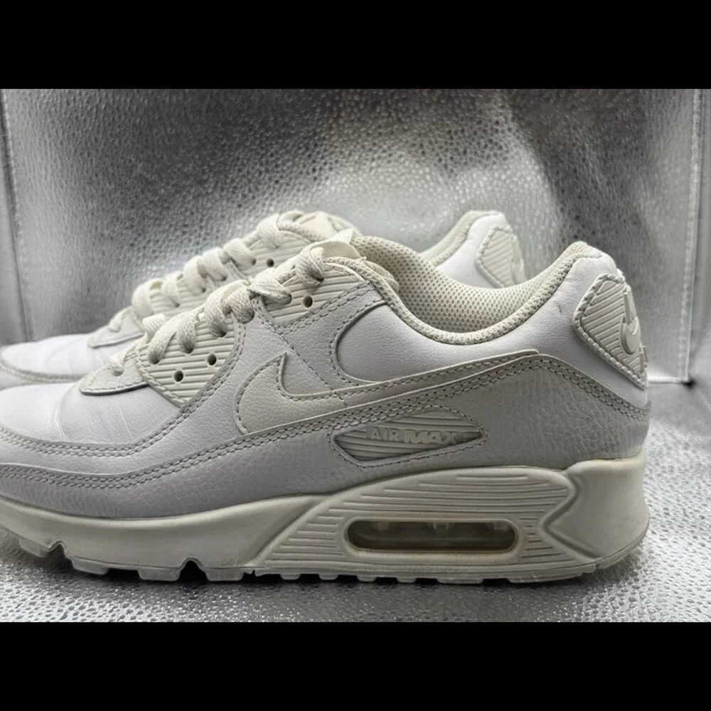 RARE Size 7.5 - Nike Men's Air‎ Max 90 Leather 'Triple White CZ5594-100